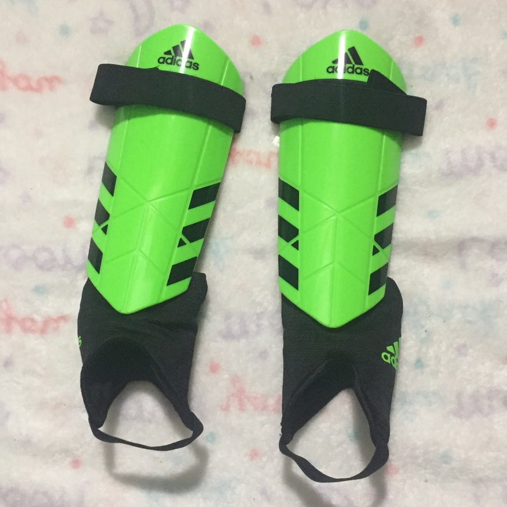 Shin gaurds